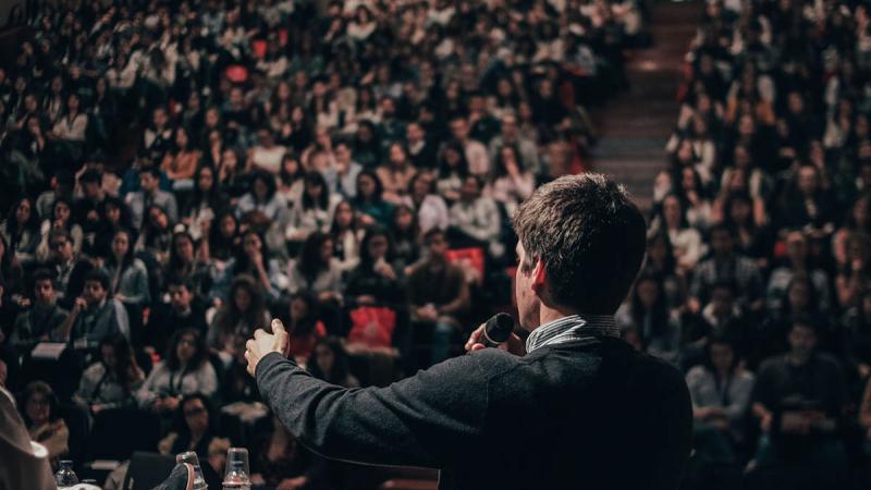 Comunicazione verbale: esplorando i segreti delle parole